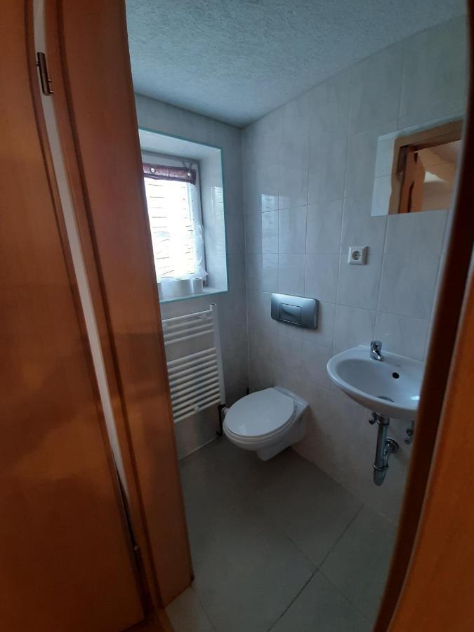 Biberach-Riss-Zimmer-Frei, Einzel-Zimmer Bad Kueche Birkenhard Ngoại thất bức ảnh