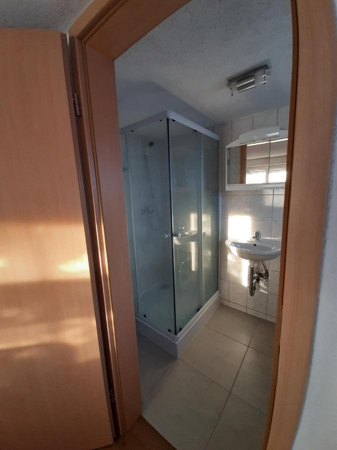 Biberach-Riss-Zimmer-Frei, Einzel-Zimmer Bad Kueche Birkenhard Ngoại thất bức ảnh